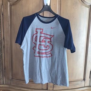 Nike St. Louis Cardinals MLB baseball team Men’s short sleeve tee.